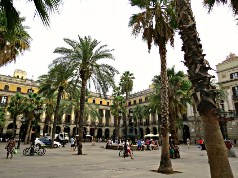 Barcelona - Plaça Reial 1